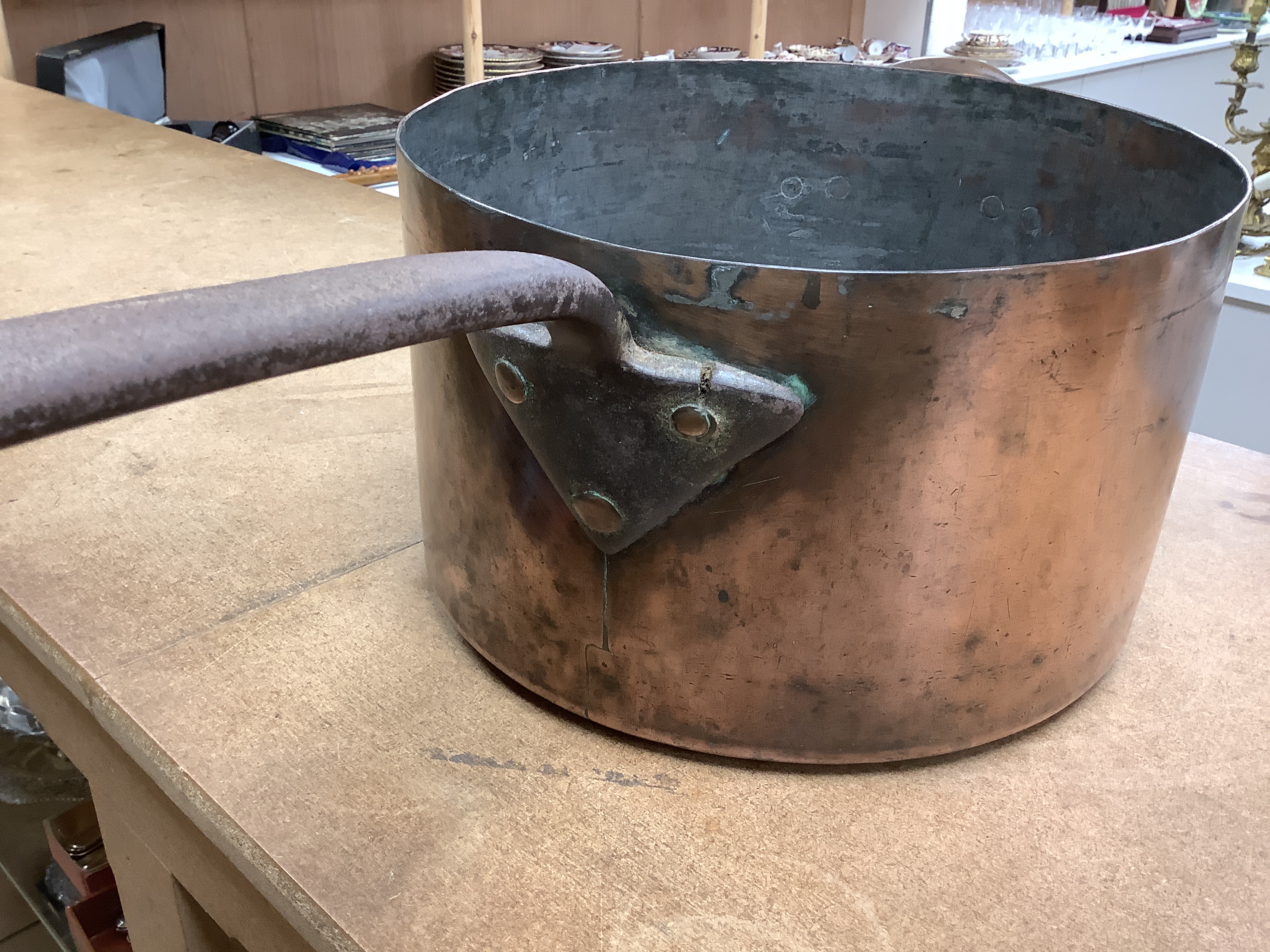 A large Victorian copper boiling pan, 71cm long